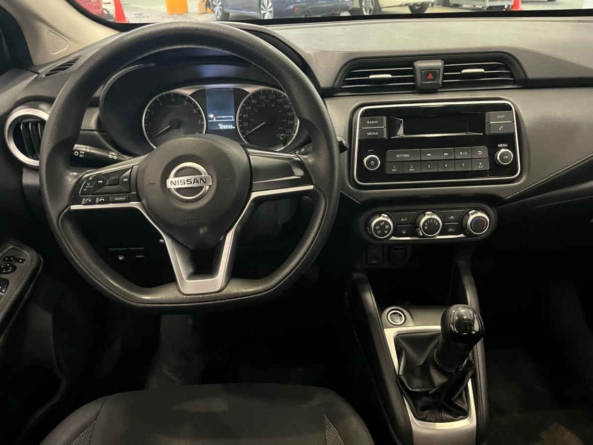 2020 Nissan Versa 4p Sense L4/1.6 Man