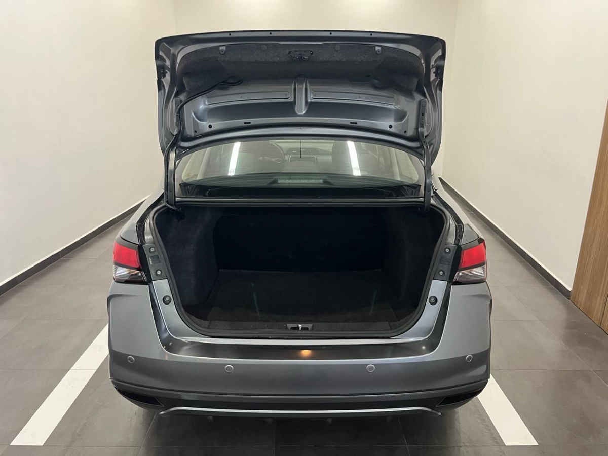 2020 Nissan Versa 4p Sense L4/1.6 Man