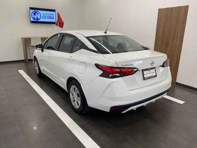 2022 Nissan Versa 4p Sense L4/1.6 Man