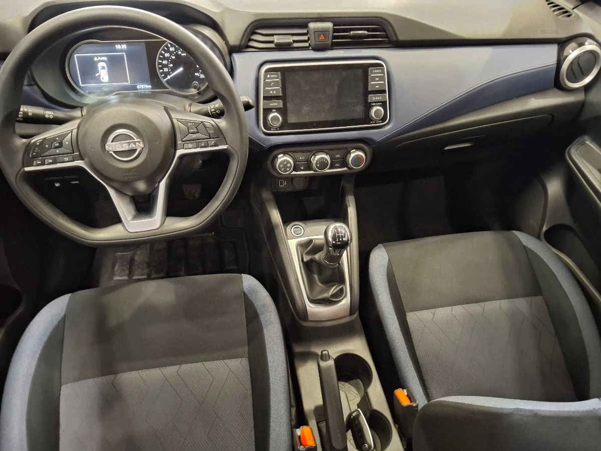 2023 Nissan Versa 4p Advance L4/1.6 Man