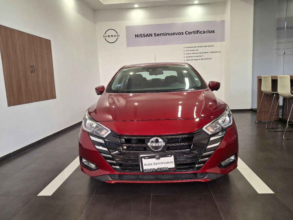 2023 Nissan Versa 4p Advance L4/1.6 Man