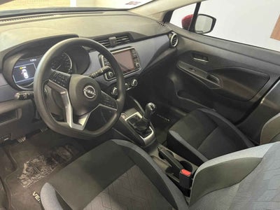 2024 Nissan Versa 4p Advance L4/1.6 Man