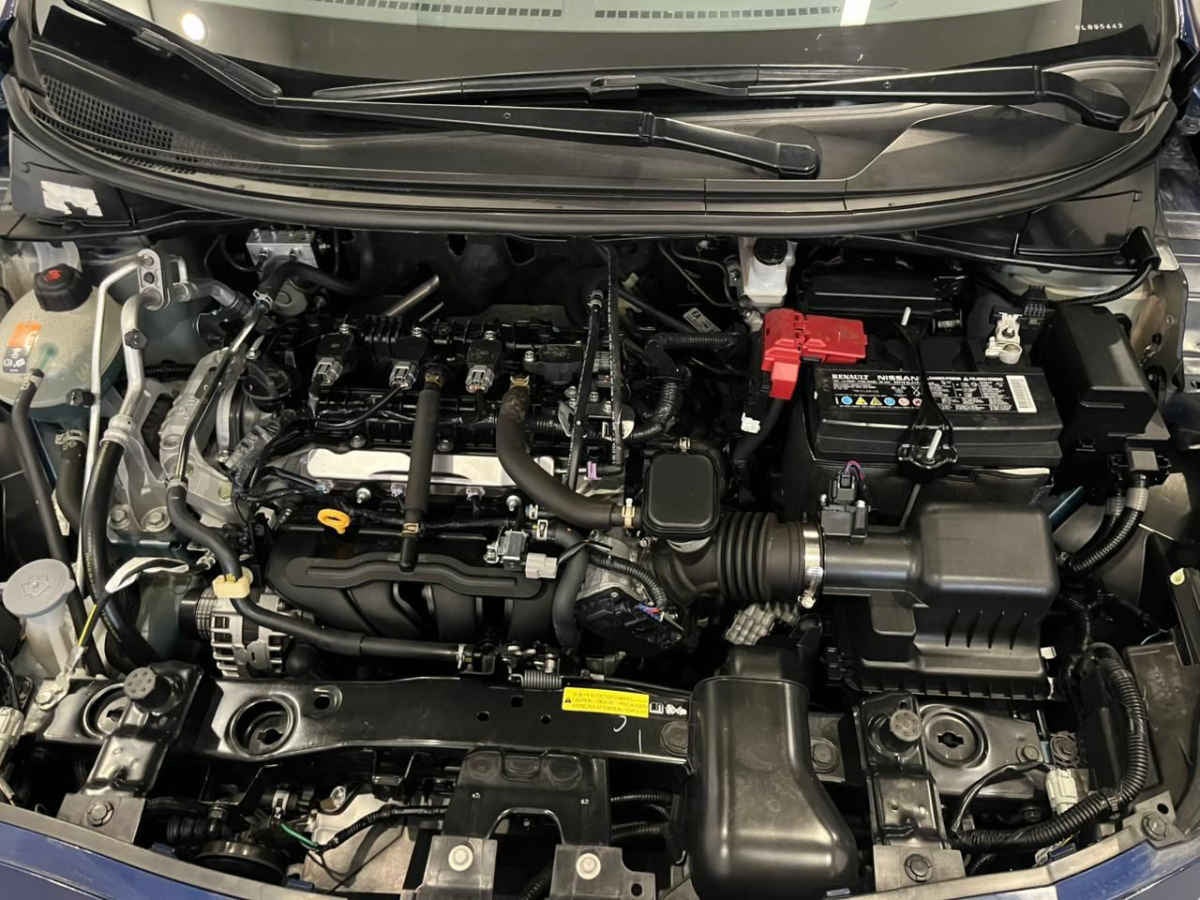 2024 Nissan Versa 4p Advance L4/1.6 Aut