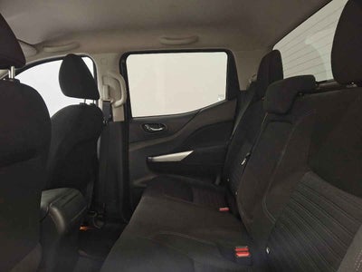 2024 Nissan Frontier 4p LE L4/2.5 Man