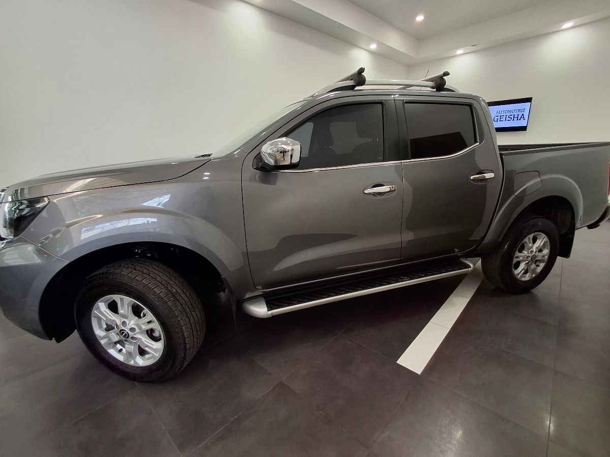 2024 Nissan Frontier 4p LE L4/2.5 Man