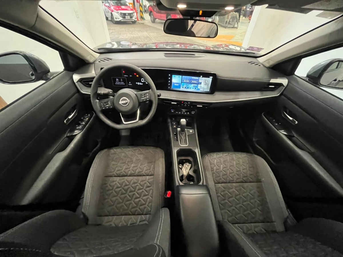 2025 Nissan Kicks 5p Advance L4/2.0 Aut