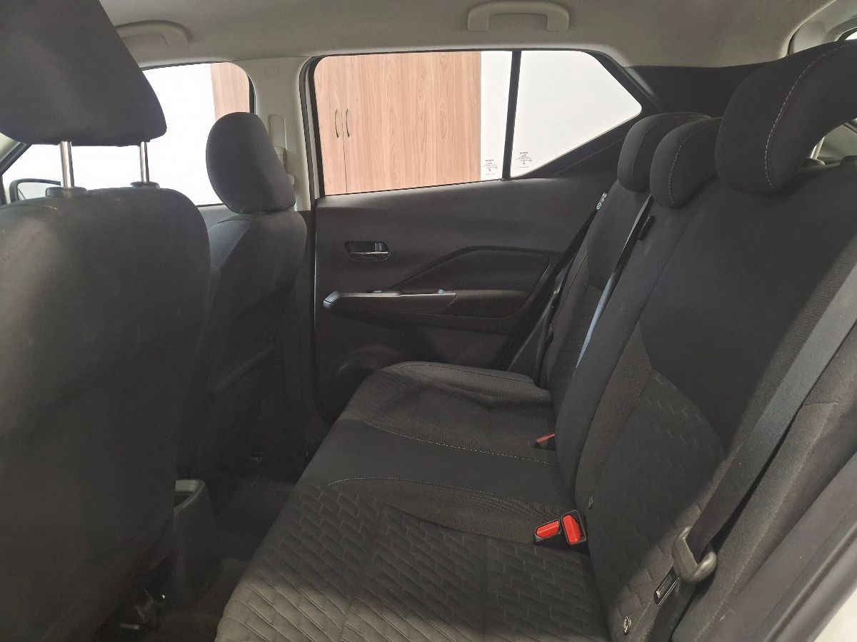 2024 Nissan Kicks 5p Advance L4/1.6 Aut