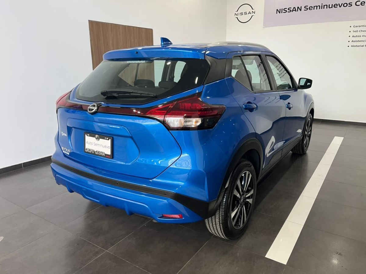 2025 Nissan Kicks 5p Advance L4/2.0 Aut