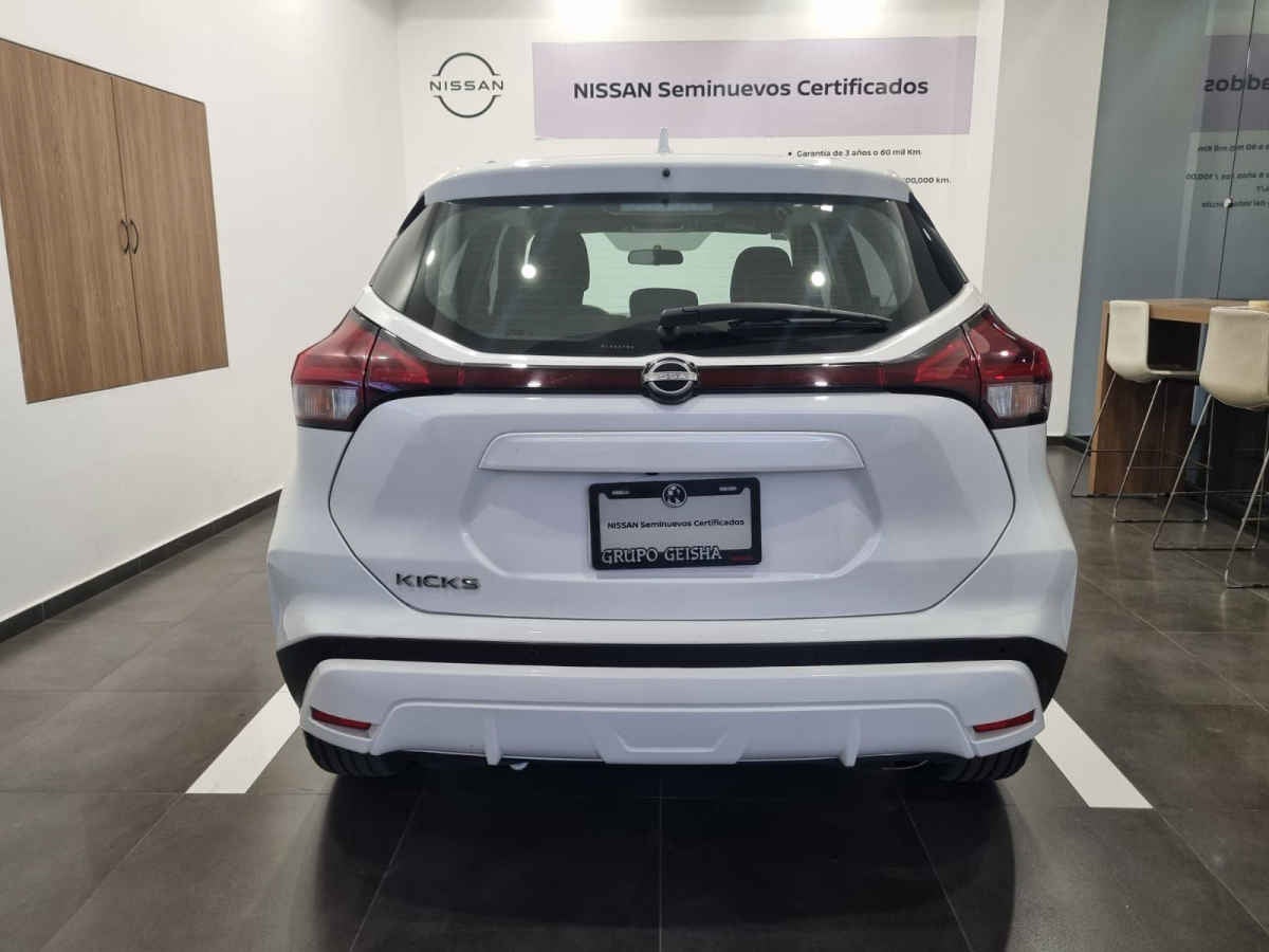 2024 Nissan Kicks 5p Advance L4/1.6 Aut