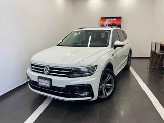 2021 Volkswagen Tiguan 5p Comfortline L4/1.4/T Aut Piel