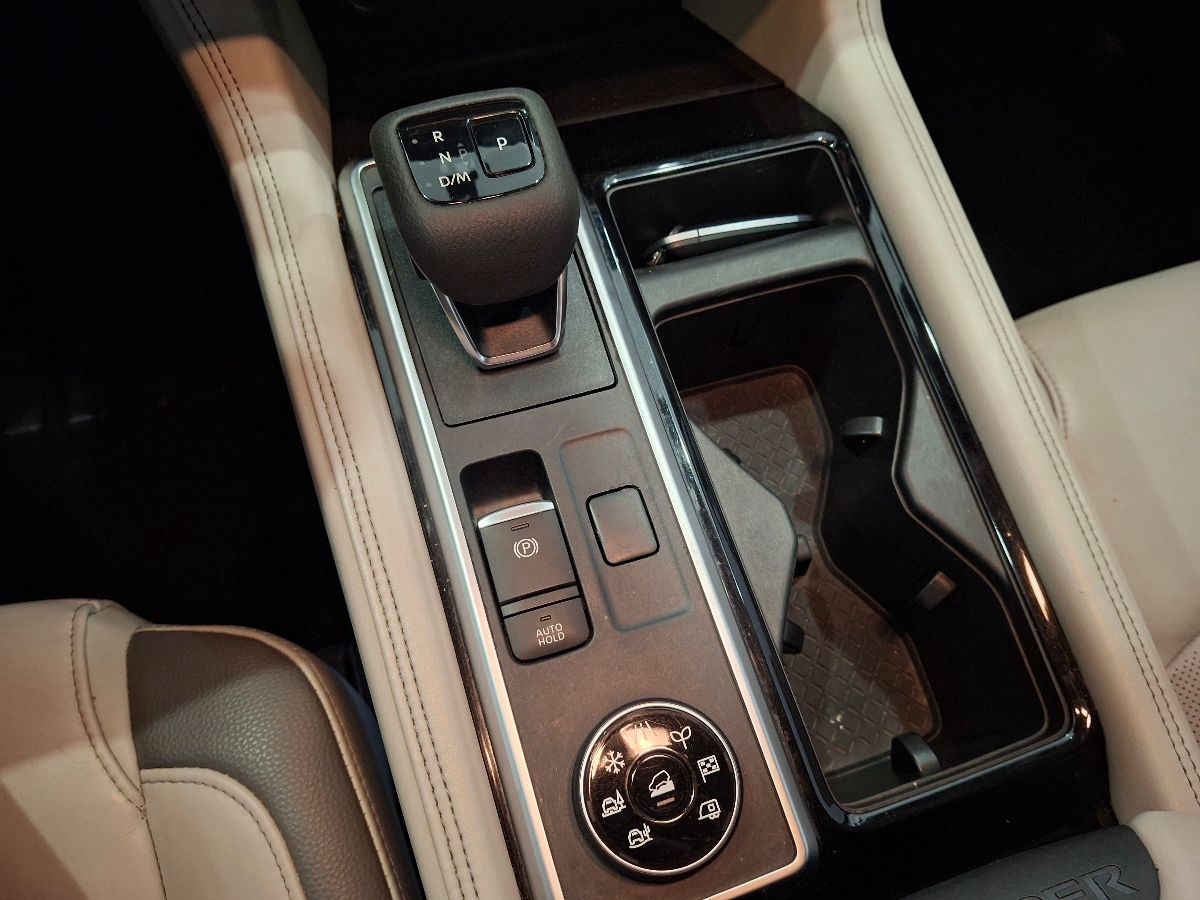 2023 Nissan Pathfinder 5p Platinum V6/3.5 Aut