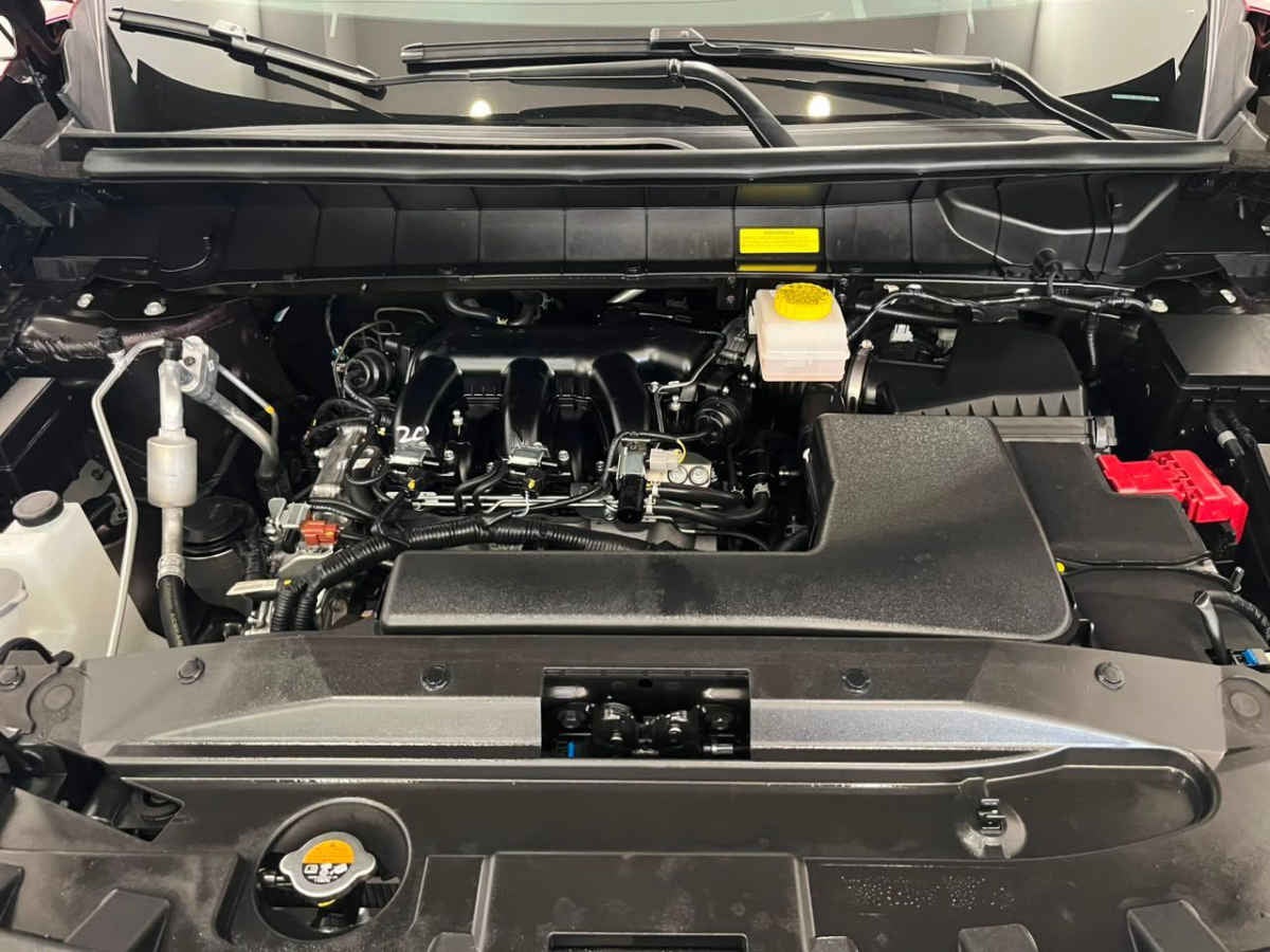 2025 Nissan Pathfinder 5p Platinum V6/3.5 Aut