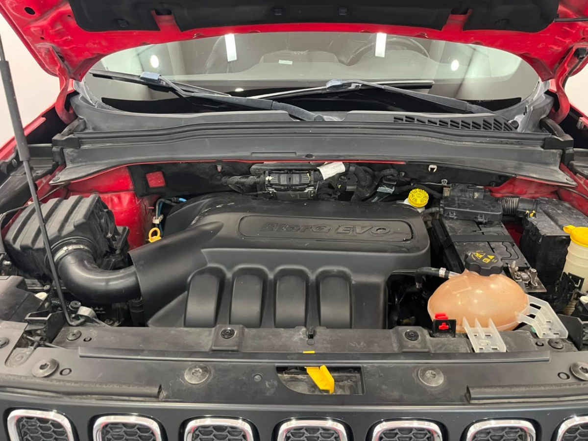 2018 Jeep Renegade 5p Latitude L4/1.8 Aut