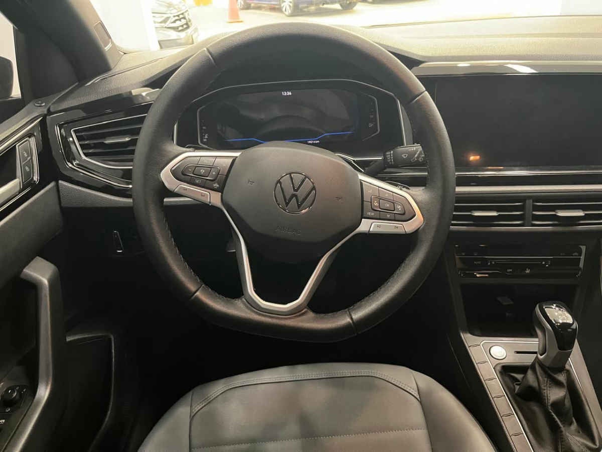 2023 Volkswagen Nivus 5p Highline L3/1.0/T Aut