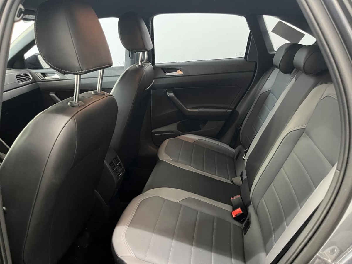 2024 Volkswagen Nivus 5p Highline L3/1.0/T Aut