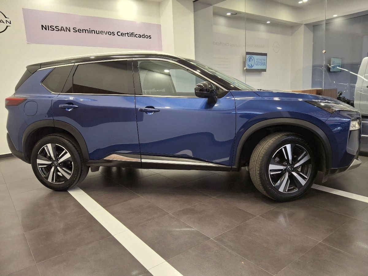 2024 Nissan X-Trail 5p Platinum 3 Row L4/2.5 Aut