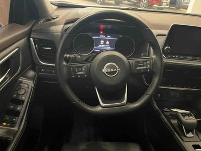 2025 Nissan X-Trail 5p Exclusive 2 Row L4/2.5 Aut