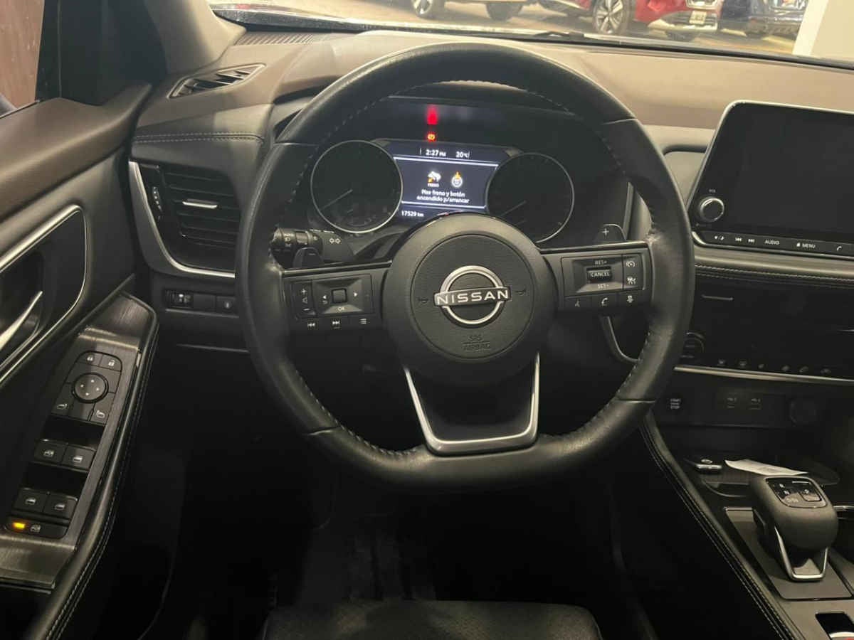 2025 Nissan X-Trail 5p Exclusive 2 Row L4/2.5 Aut