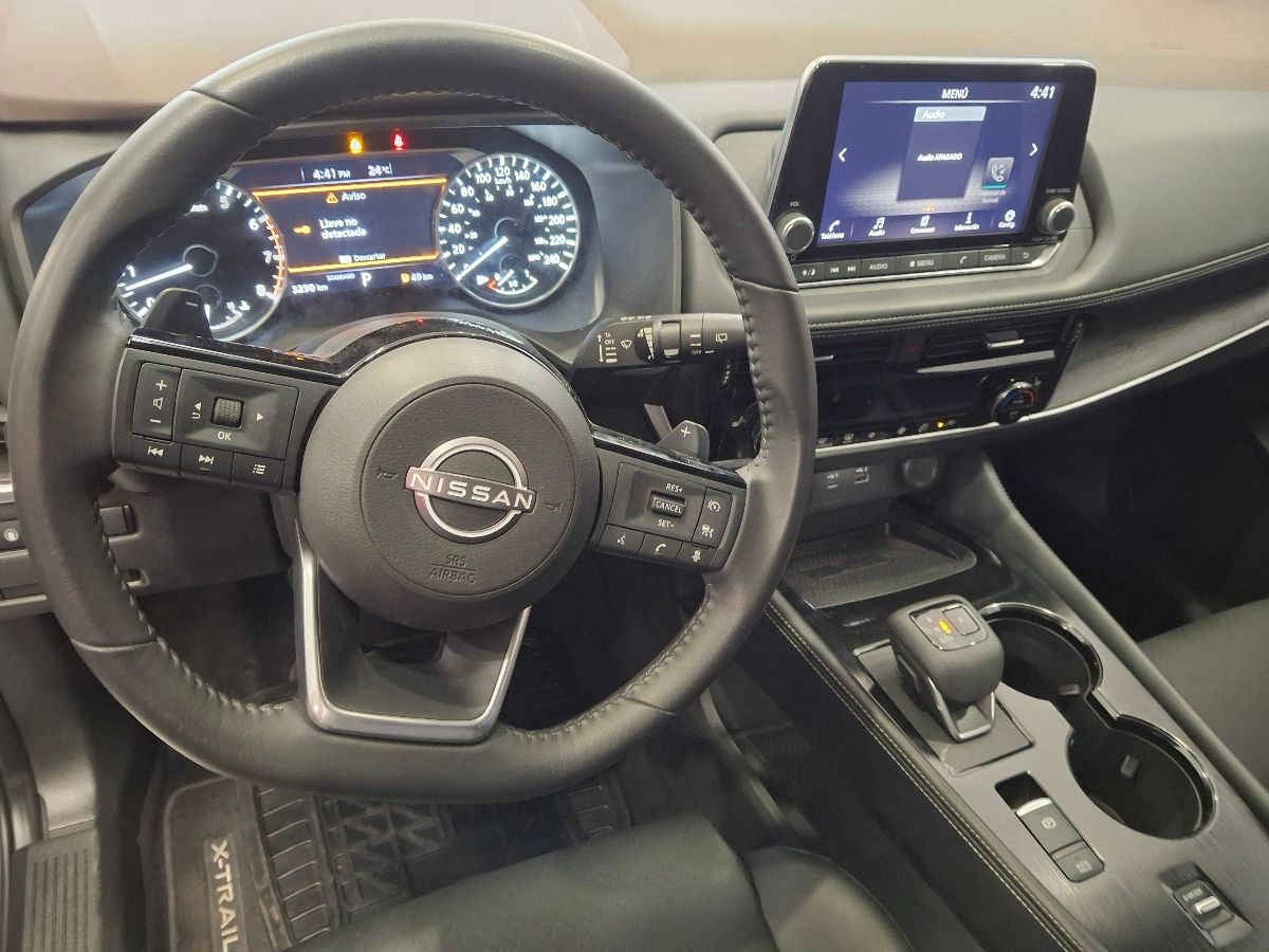 2025 Nissan X-Trail 5p Exclusive 2 Row L4/2.5 Aut