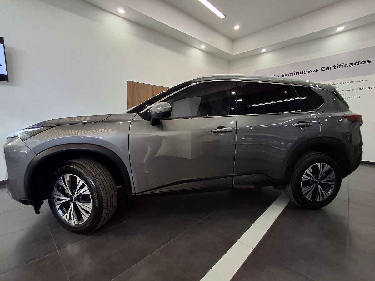 2025 Nissan X-Trail 5p Exclusive 2 Row L4/2.5 Aut