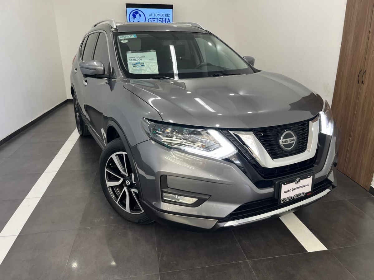 2022 Nissan X-Trail 5p Exclusive 3 L4/2.5 Aut Banca abatible