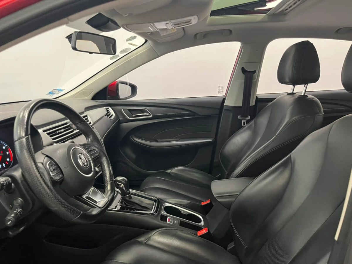 2023 MG MG5 4p Elegance L4/1.5 Aut