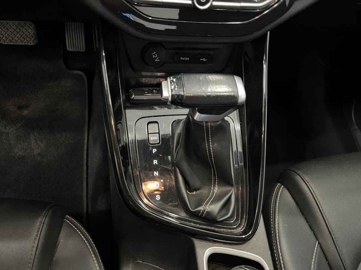 2022 Chevrolet Captiva 5p LT L4/1.5/T Aut (A)