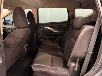 2023 Mitsubishi Xpander 5p GLS L4/1.5 Aut