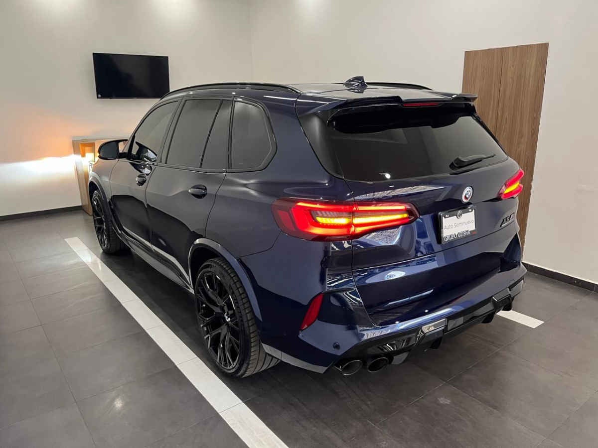 2023 BMW X5 5p M Competition V8/4.4/T Aut