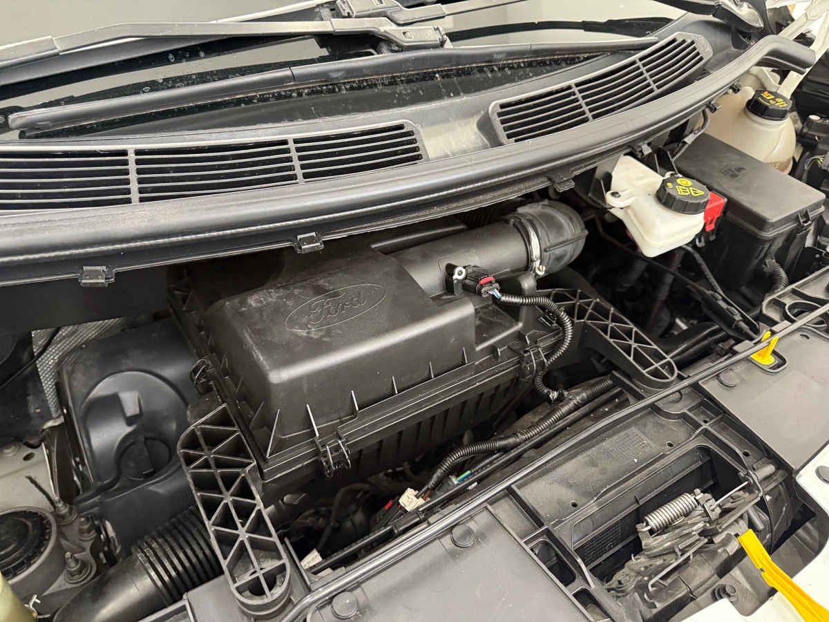 2021 Ford Transit 4p Custom Van Corta L4/2.2/T Diesel Man A/A