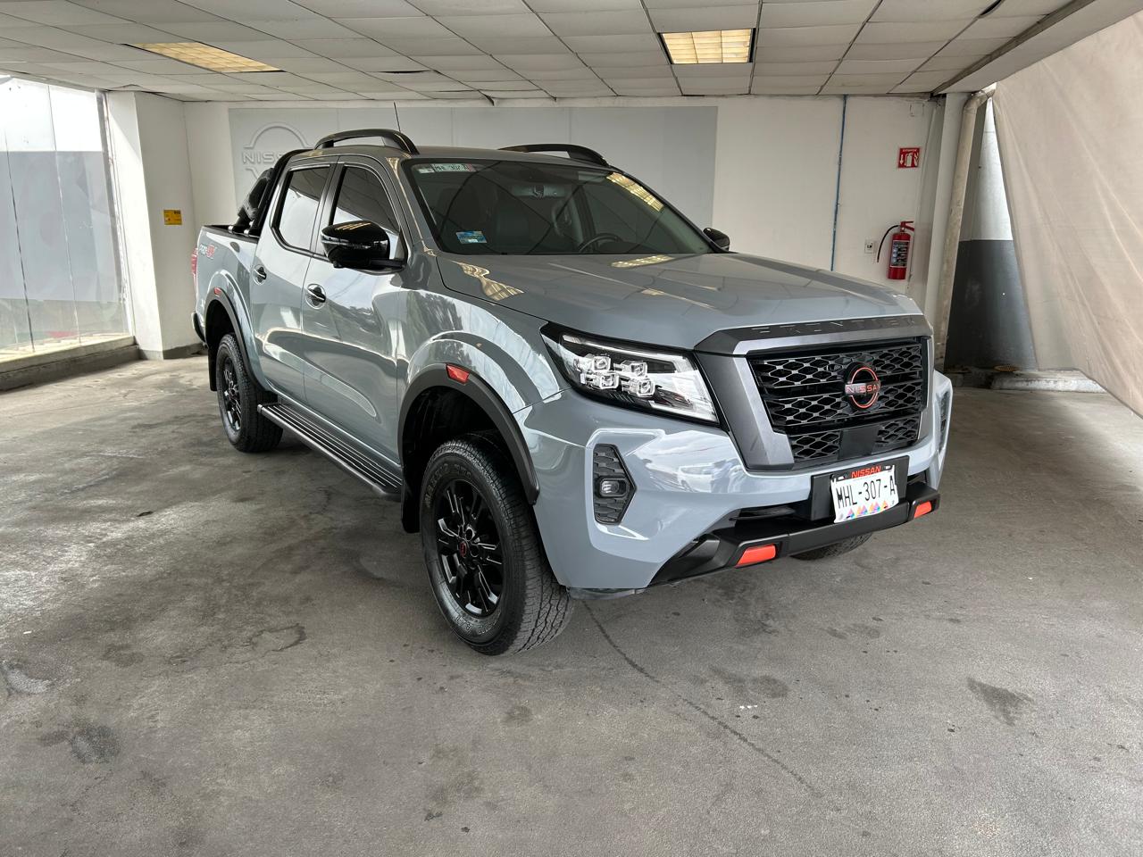 2024 Nissan Frontier FRONTIER PRO-4X 4X4 TA '24