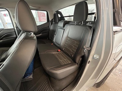 2024 Nissan Frontier FRONTIER PRO-4X 4X4 TA '24