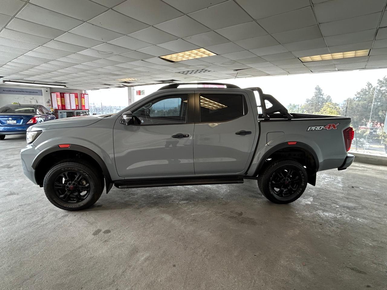2024 Nissan Frontier FRONTIER PRO-4X 4X4 TA '24