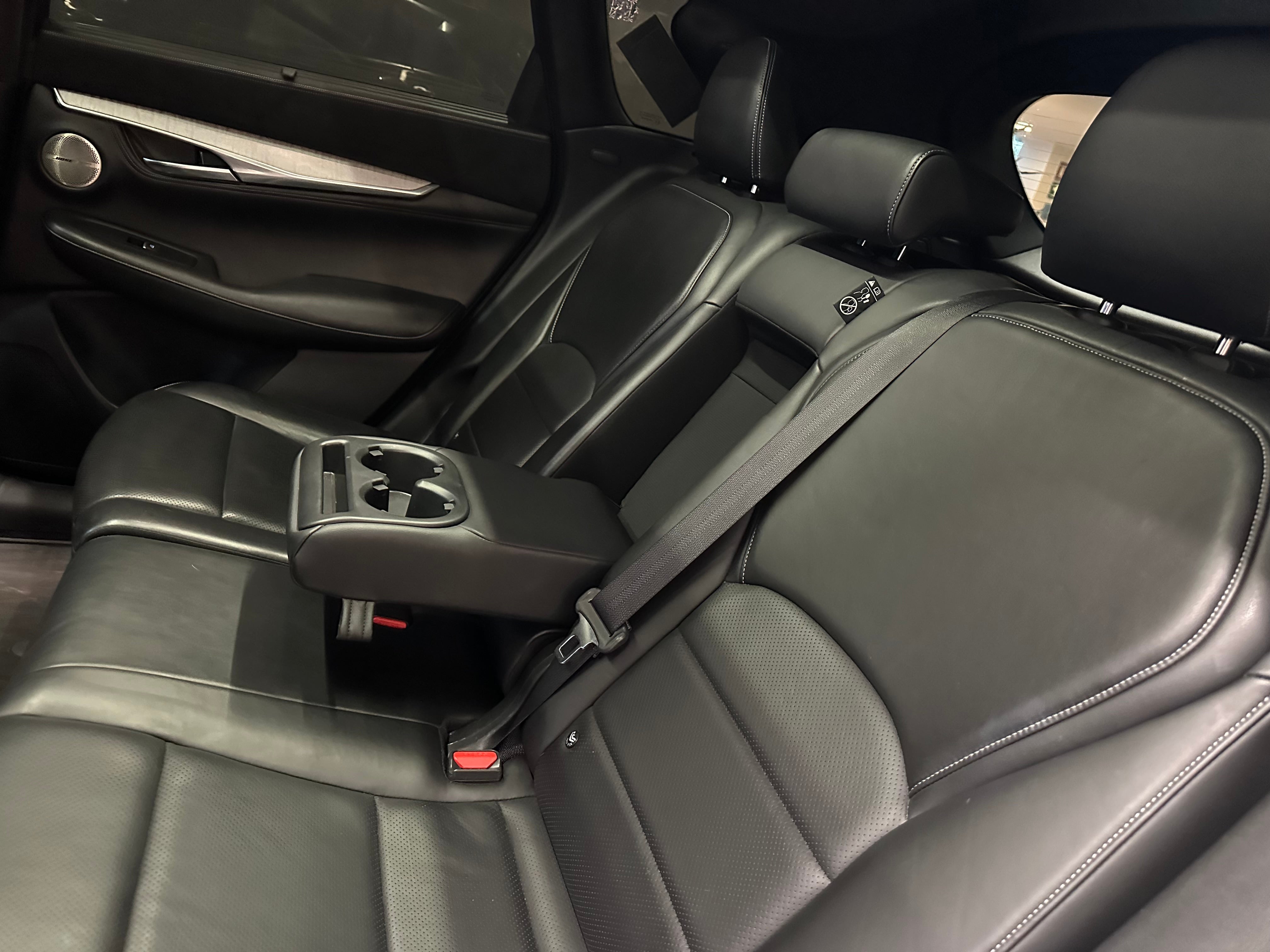 2019 INFINITI QX50 ESSENTIAL L4 2.0T 268 CP 5 PUERTAS AUT PIEL BA AA QC