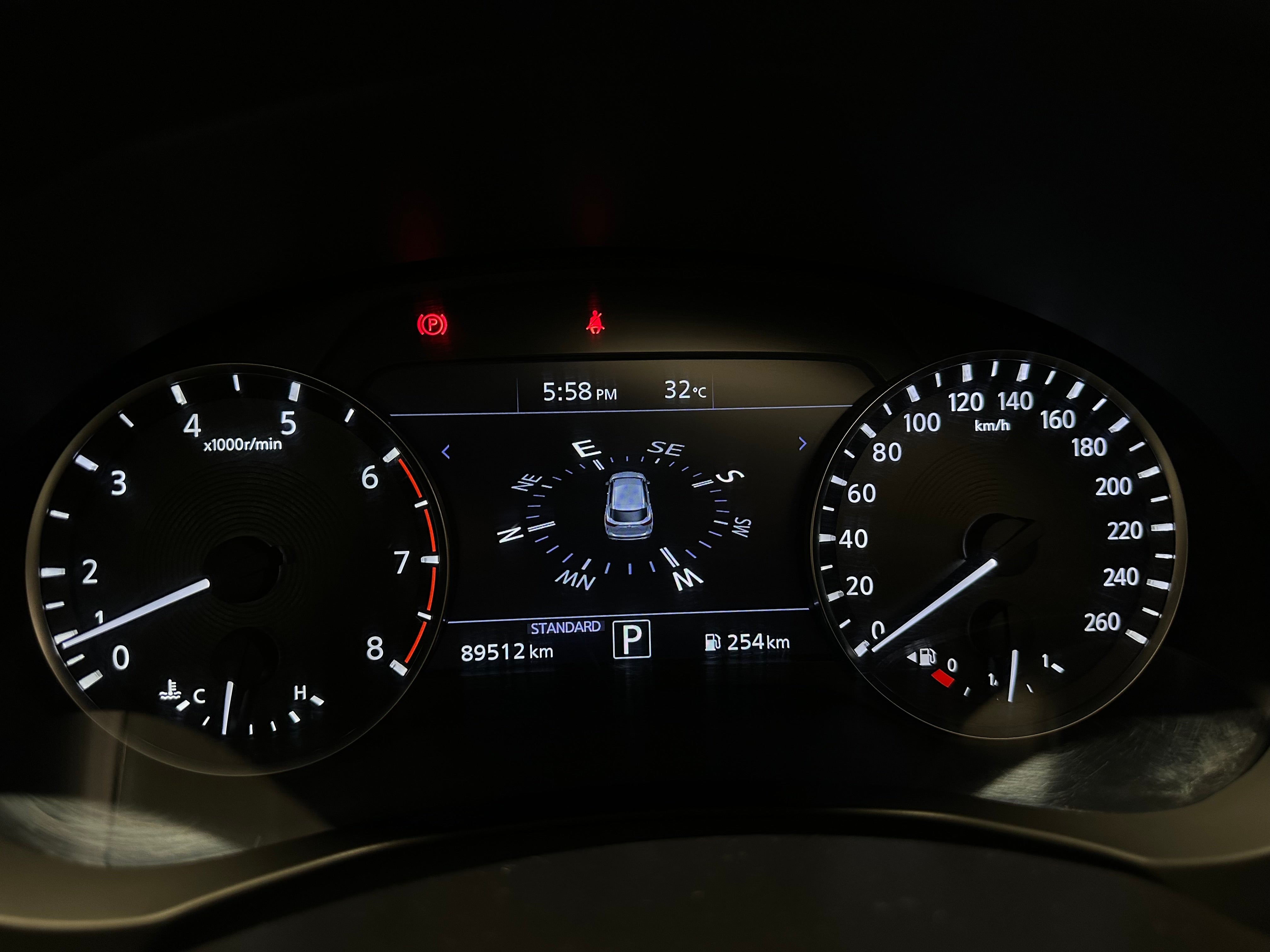 2019 INFINITI QX50 ESSENTIAL L4 2.0T 268 CP 5 PUERTAS AUT PIEL BA AA QC