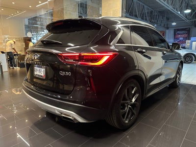 2019 INFINITI QX50 ESSENTIAL L4 2.0T 268 CP 5 PUERTAS AUT PIEL BA AA QC