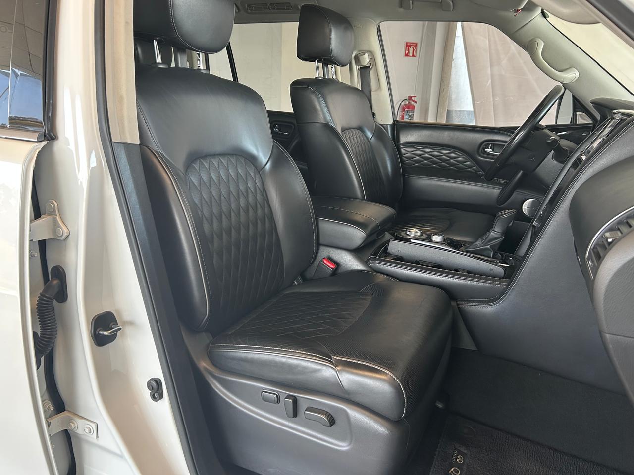 2020 INFINITI QX80 SENSORY, 5.6L, 5 PUERTAS, AUT, 8 PASAJEROS