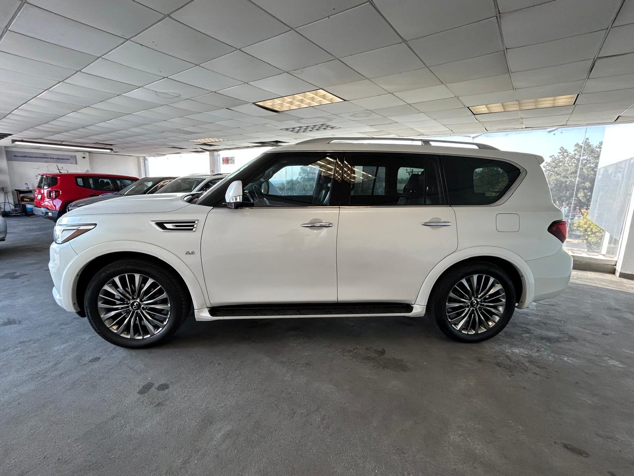 2020 INFINITI QX80 SENSORY, 5.6L, 5 PUERTAS, AUT, 8 PASAJEROS