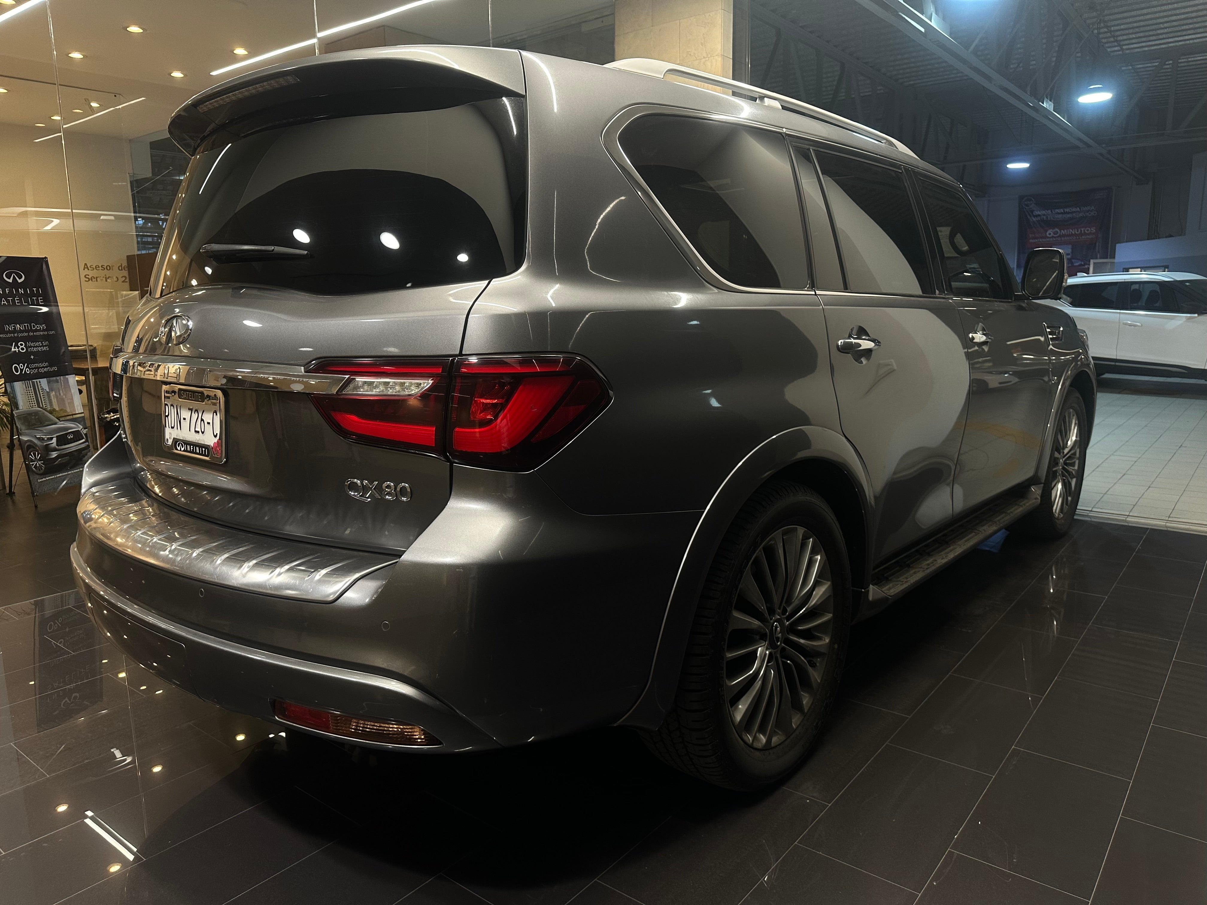 2020 INFINITI QX80 SENSORY, 5.6L, 5 PUERTAS, AUT, 8 PASAJEROS