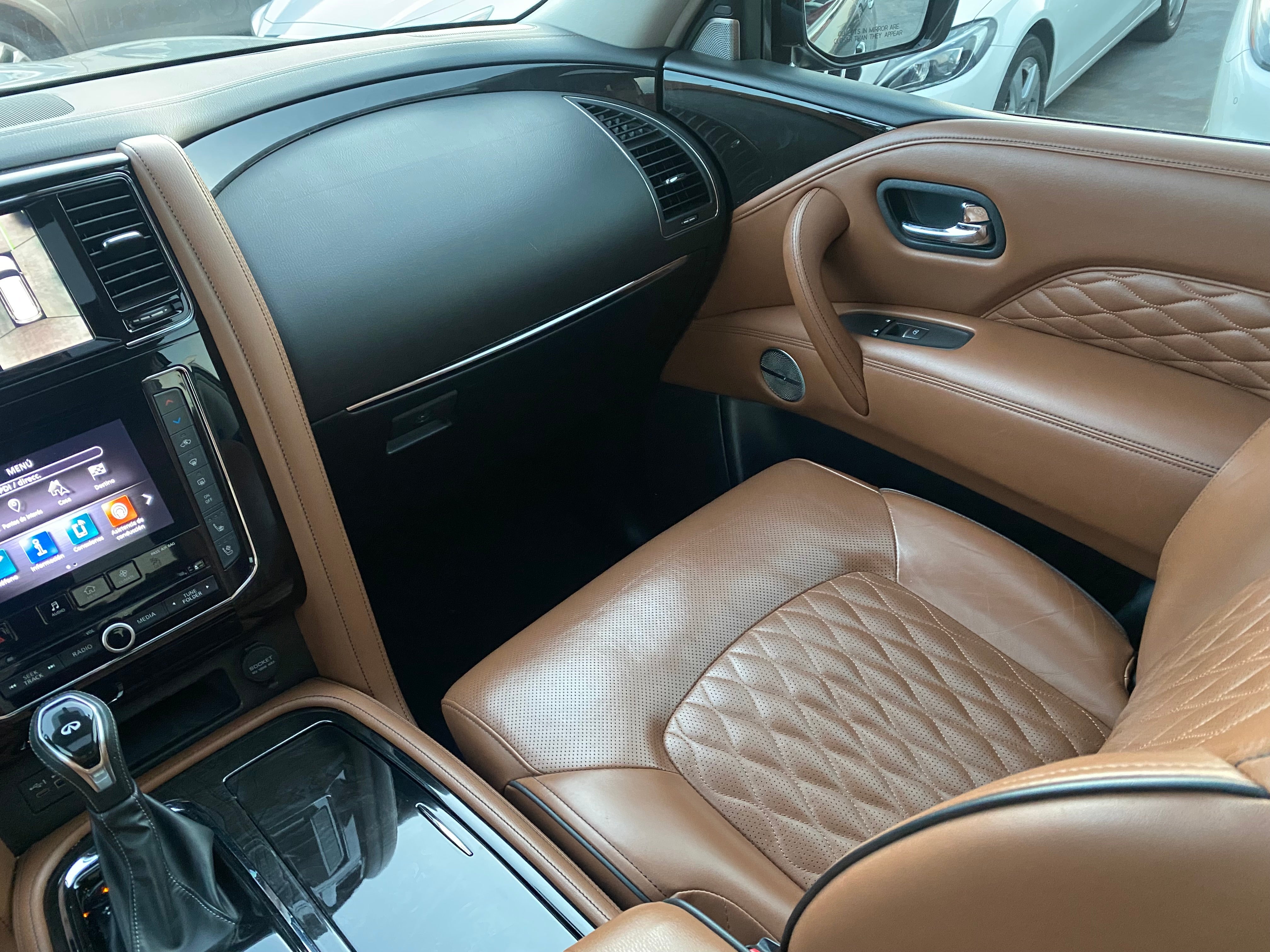 2020 INFINITI QX80 SENSORY, 5.6L, 5 PUERTAS, AUT, 8 PASAJEROS