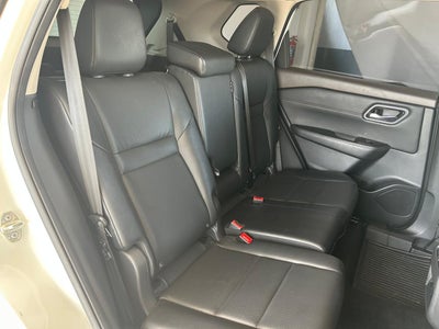 2023 Nissan X-Trail PLATINUM, L4, 2.5L, 181 CP, 5 PUERTAS, AUT CVT