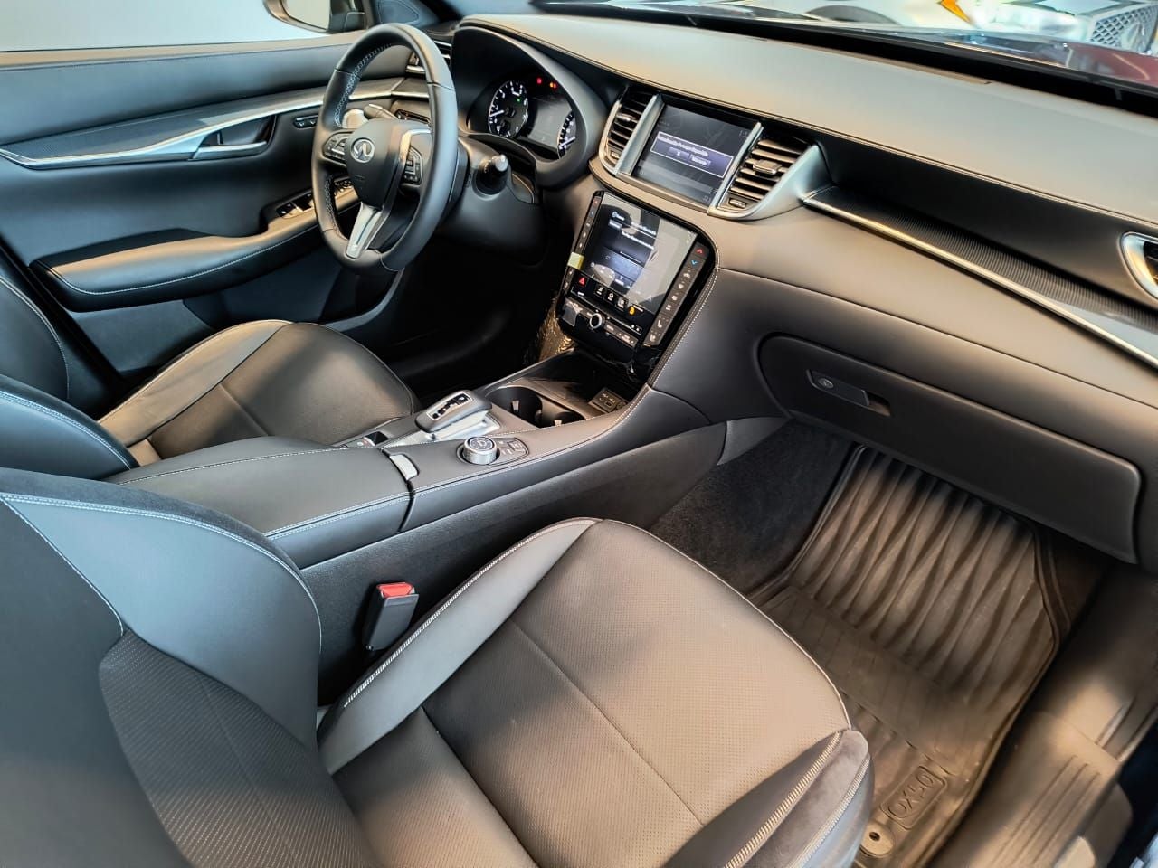 2025 INFINITI QX50 2.0 Sport Fwd At