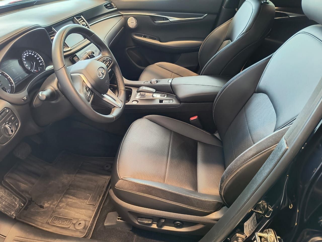 2025 INFINITI QX50 2.0 Sport Fwd At
