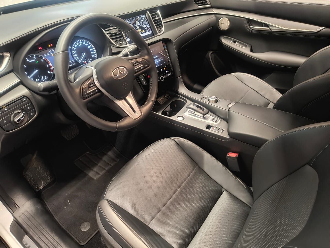 2024 INFINITI QX55 2.0 Essential AWD