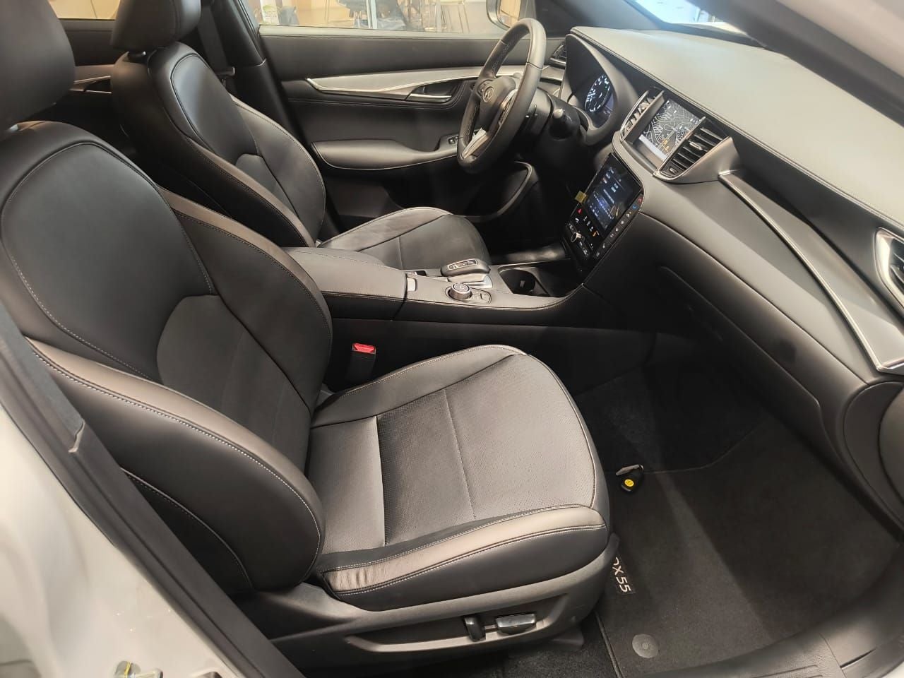 2024 INFINITI QX55 2.0 Essential AWD