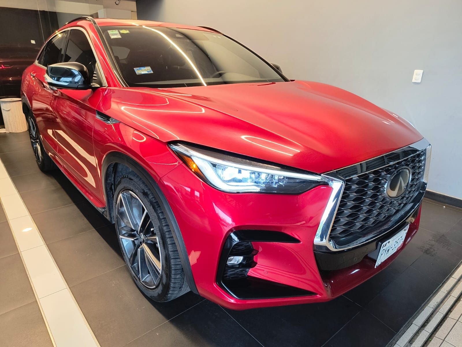 2023 INFINITI QX55 2.0 Essential AWD