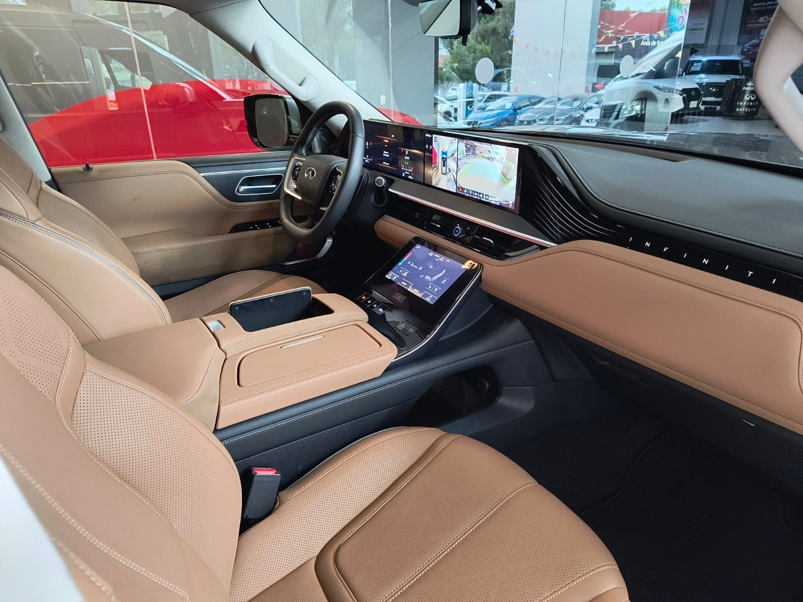 2025 INFINITI QX80 3.5 Sensory 8 pasajeros At