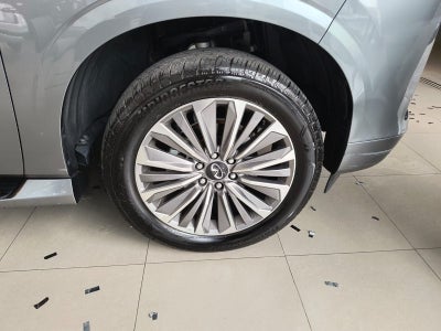 2025 INFINITI QX80 3.5 Sensory 8 pasajeros At